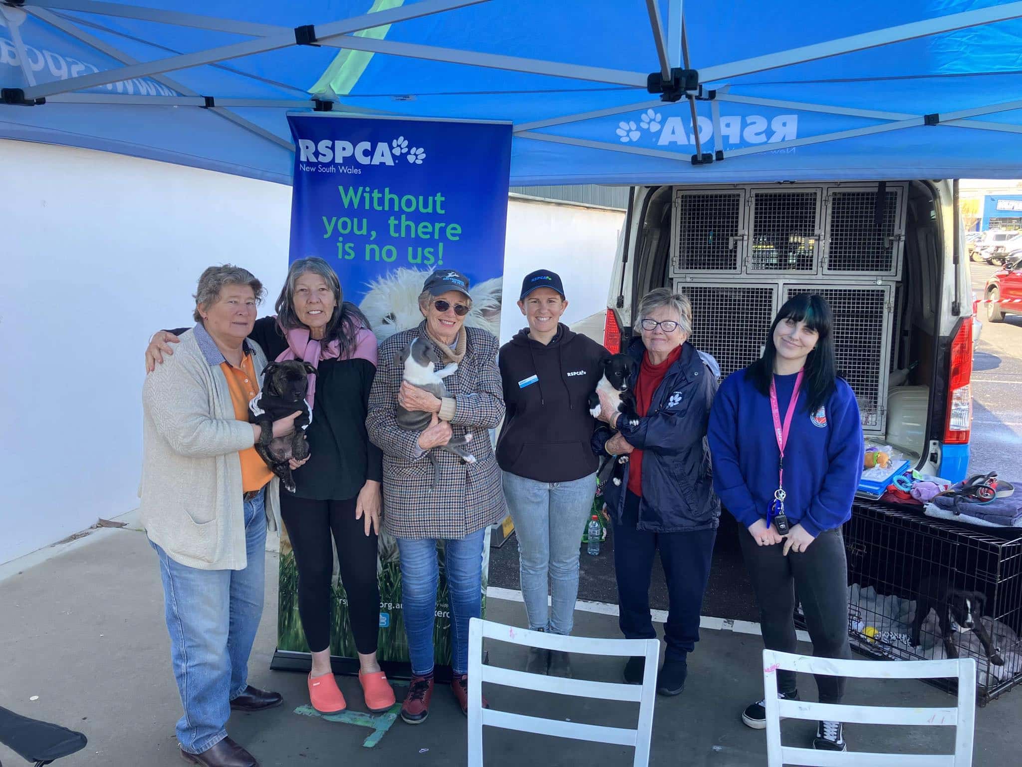 Volunteering in Bathurst with our amazing Bathurst Branch